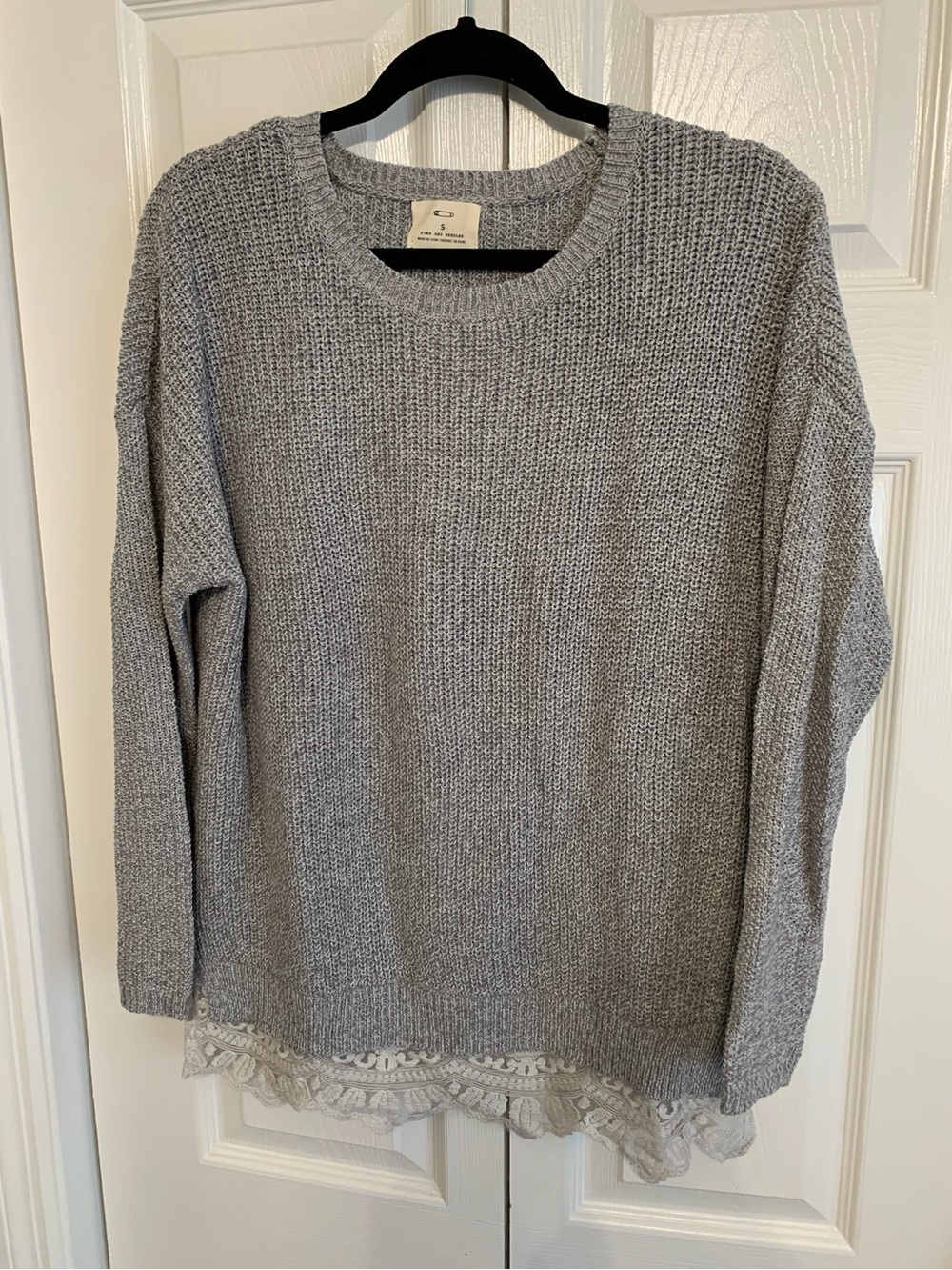 Anthropologie Pins & Needles Gray Crewneck Knit Sweater Lace Hem Size Small